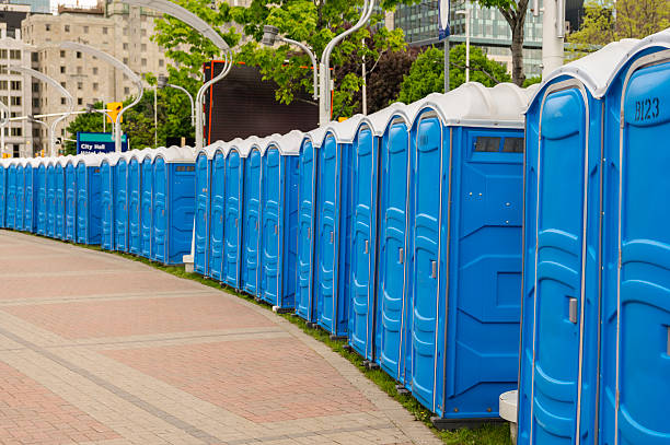 Best Portable Shower Rental  in Madison, SD
